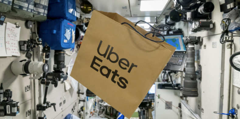 Uber Eats вперше доставив їжу в космос