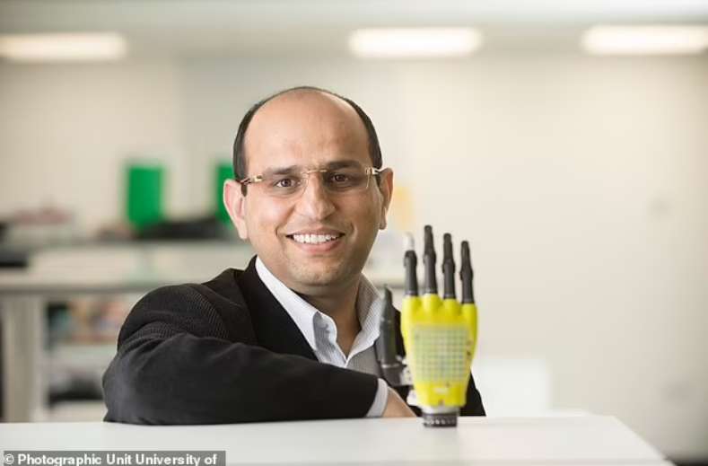 Вчені створили роботизовану руку, яка може відчувати біль