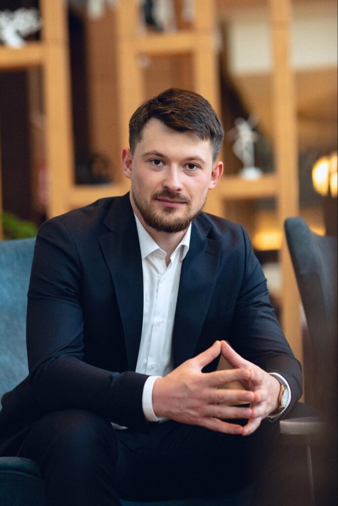 Андрій Скорбатюк, CEO в G-PLUS.SOLUTIONS