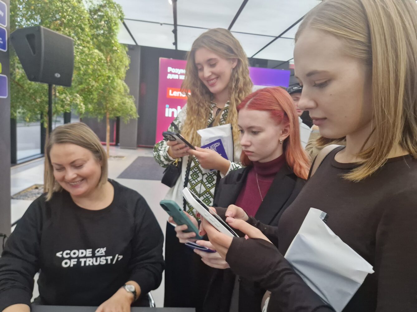 Зона Code of Trust від Credit Agricole