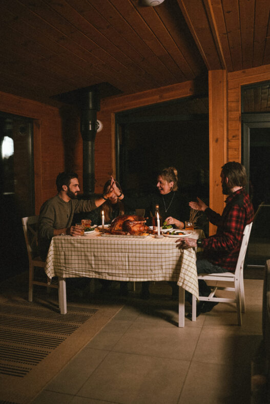 Кемп під Києвом