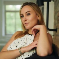 Оксана Петренко