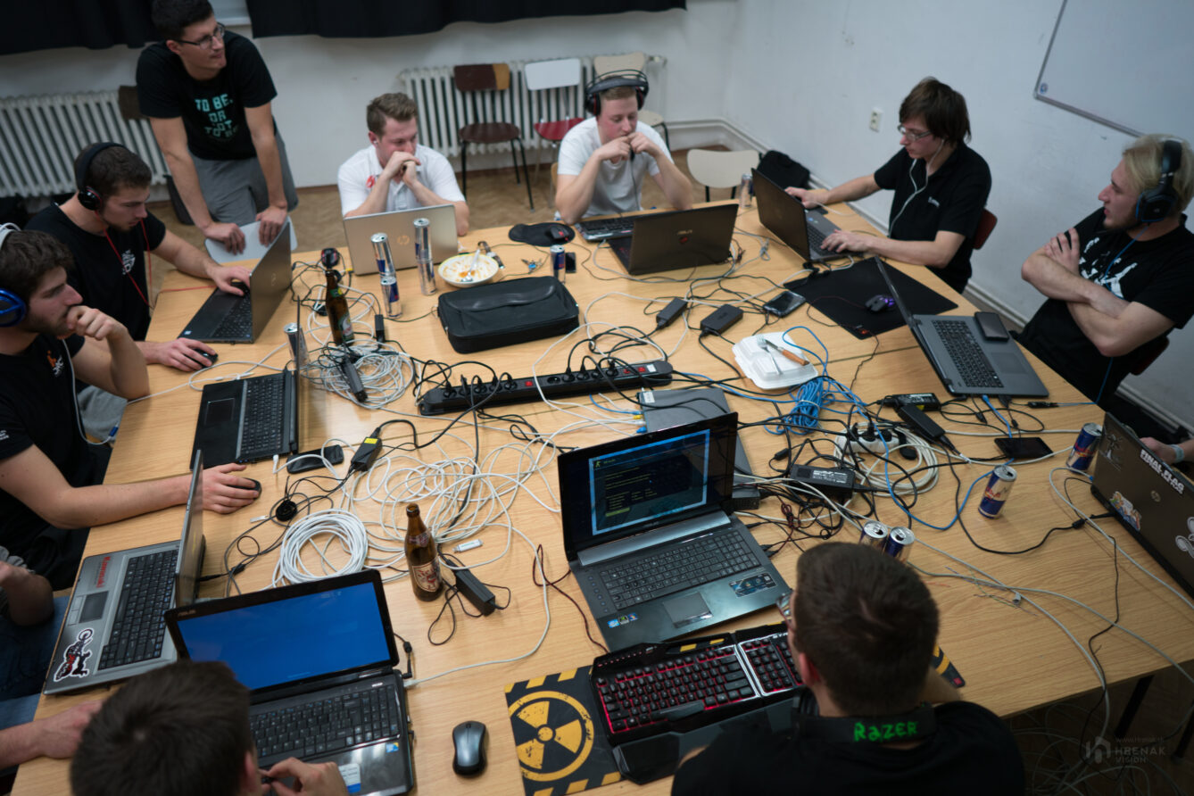 Геймерська спільнота