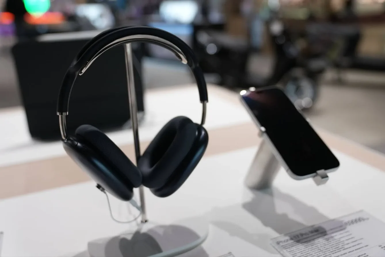 Бренд-зона Apple нового формату, яку відкрила мережа «Цитрус»